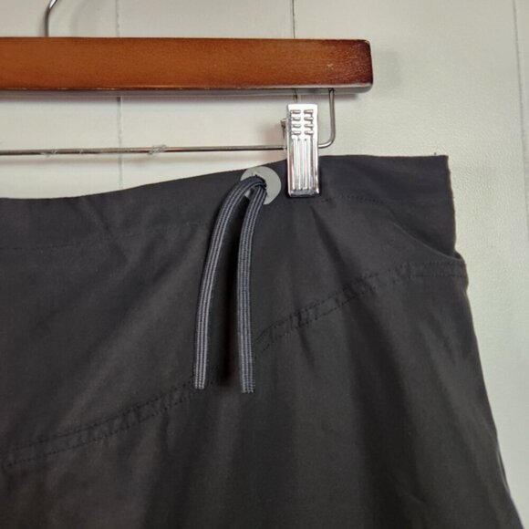 Outdoor Research Black Expressa Skort Skirt Hiking UPF50 Mini Womens Size Large - Picture 3 of 9